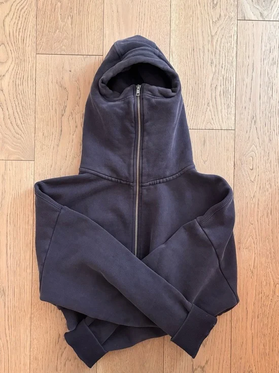 Entire Studios Navy Zip-Up Hoodie with Silver Zipper

X small - Picture 2 of 4